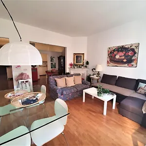  Appartamento A Nel Centro Storico Italia