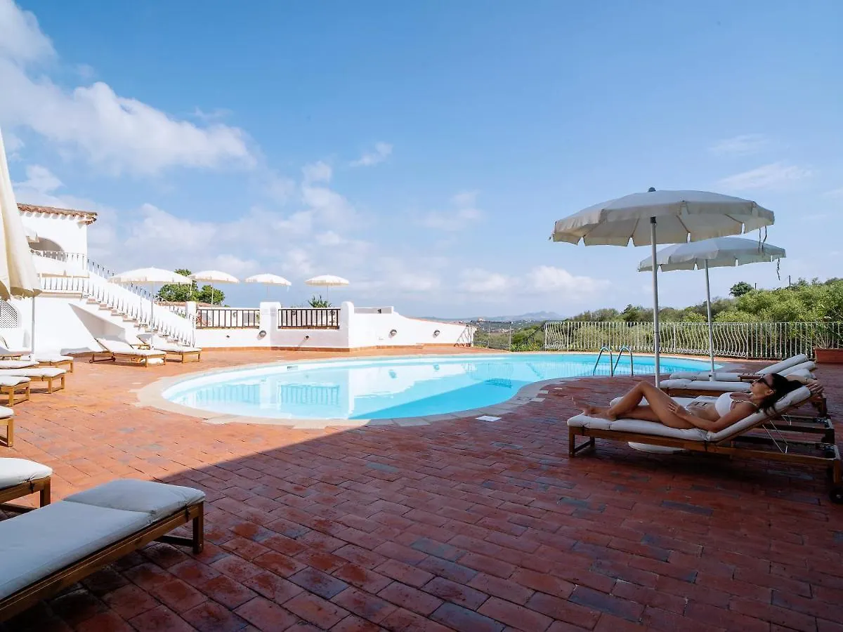 Hotel Pedra Santa Baja Sardinia
